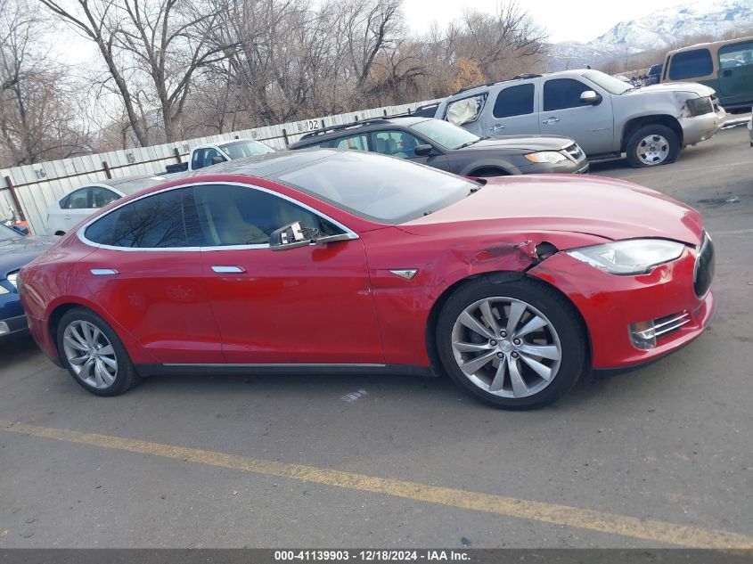 2015 Tesla Model S 70D/85D/P85D VIN: 5YJSA1E25FF101986 Lot: 41139903