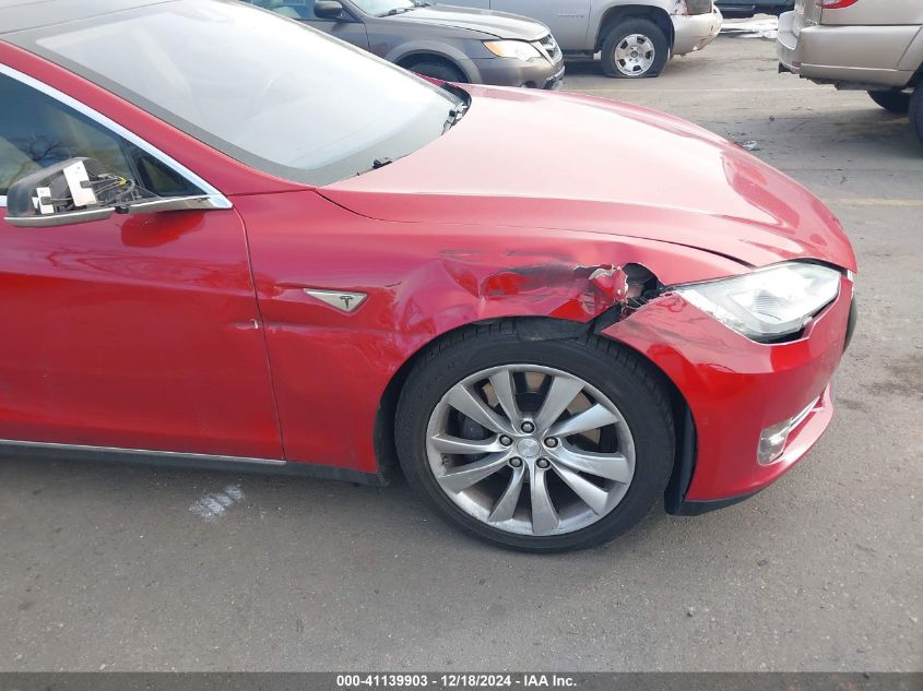 2015 Tesla Model S 70D/85D/P85D VIN: 5YJSA1E25FF101986 Lot: 41139903