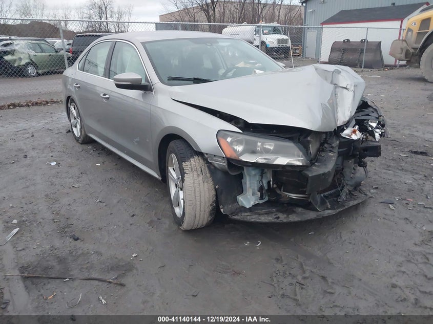 2014 VOLKSWAGEN PASSAT VIN: 1VWBT7A39EC049704