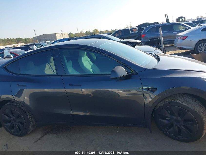 2024 Tesla Model Y Long Range Dual Motor All-Wheel Drive VIN: 7SAYGDEE0RA310092 Lot: 41140398