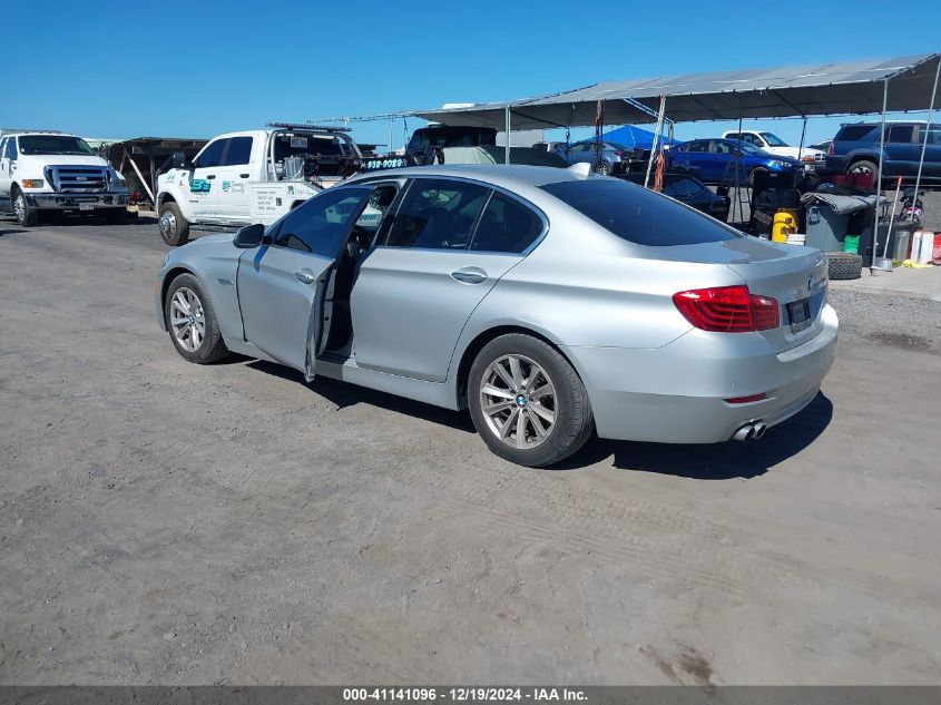 VIN WBA5A5C59GG353164 2016 BMW 5 Series, 528I no.3