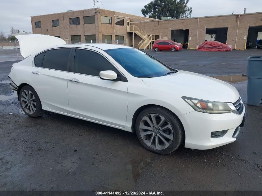 VIN 1HGCR2F58EA070611 2014 HONDA ACCORD no.1