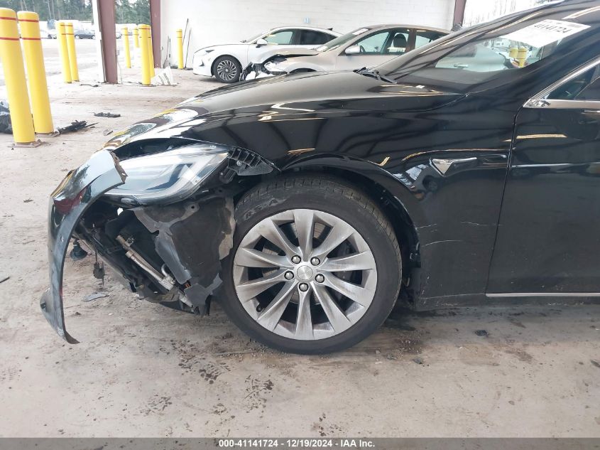 2018 Tesla Model S 100D/75D/P100D VIN: 5YJSA1E29JF293793 Lot: 41141724