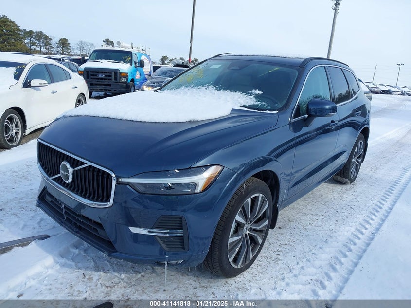Vin: yv4l12rk0n1920946, lot: 41632043, volvo xc60 b5 momentum 20222