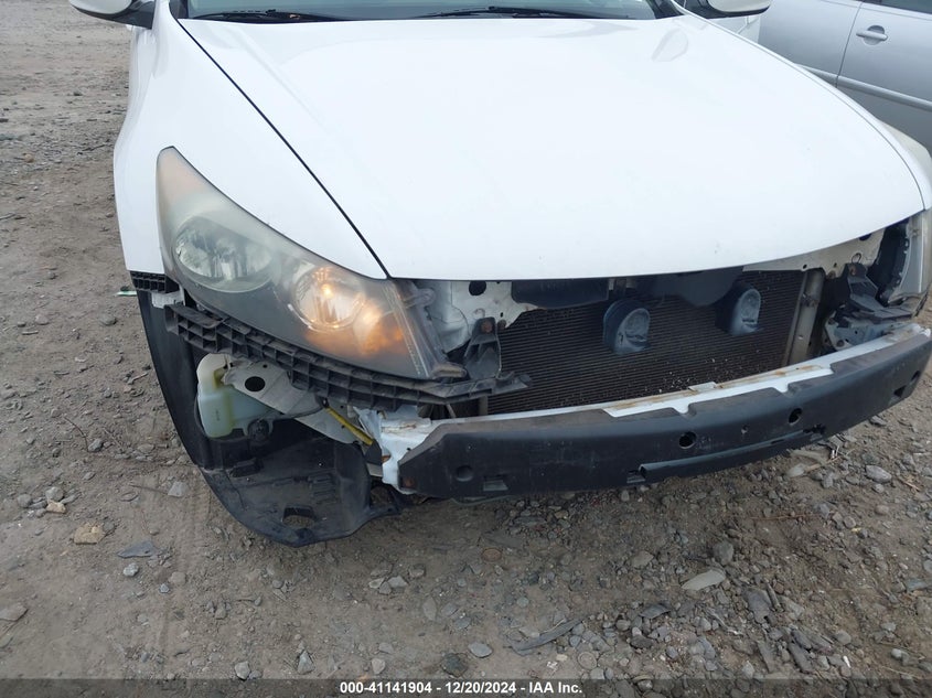 2008 HONDA ACCORD VIN: 1HGCP26378A016144
