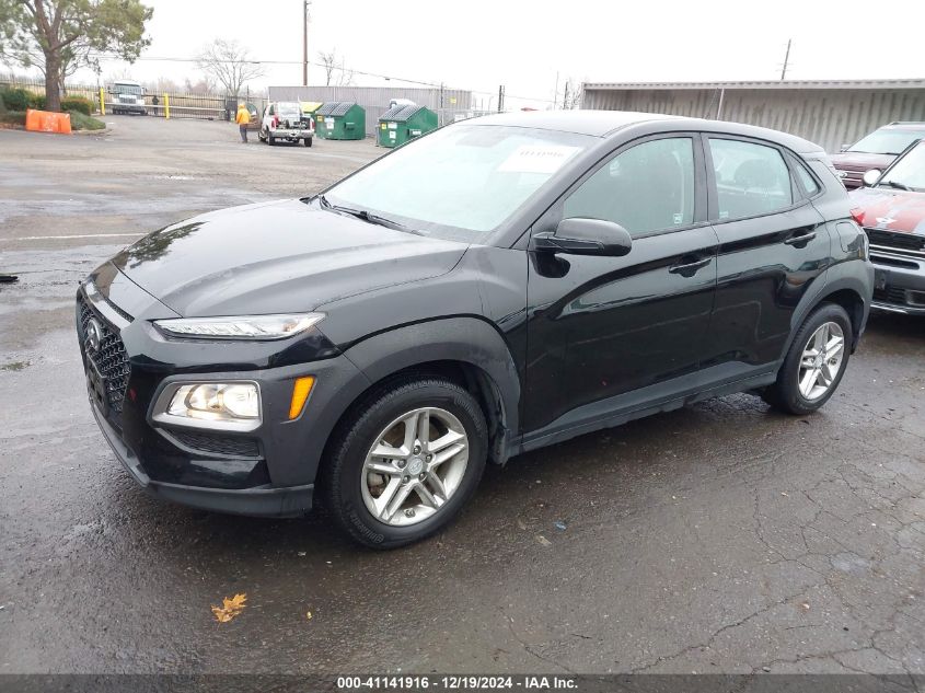 VIN KM8K1CAA9JU185637 2018 Hyundai Kona, SE no.2