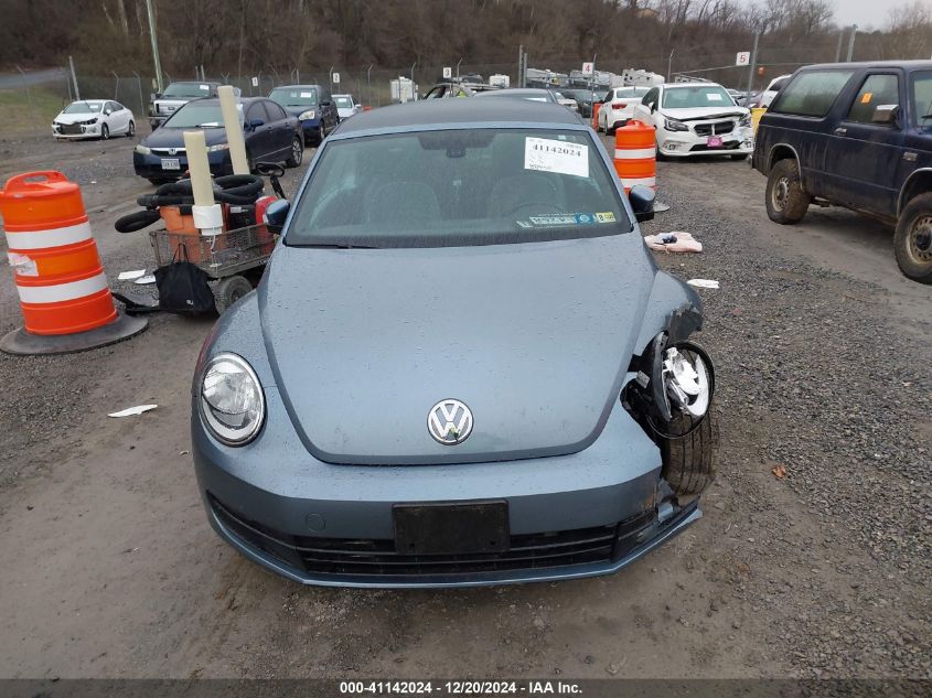 VIN 3VW517AT1GM817633 2016 VOLKSWAGEN BEETLE no.12