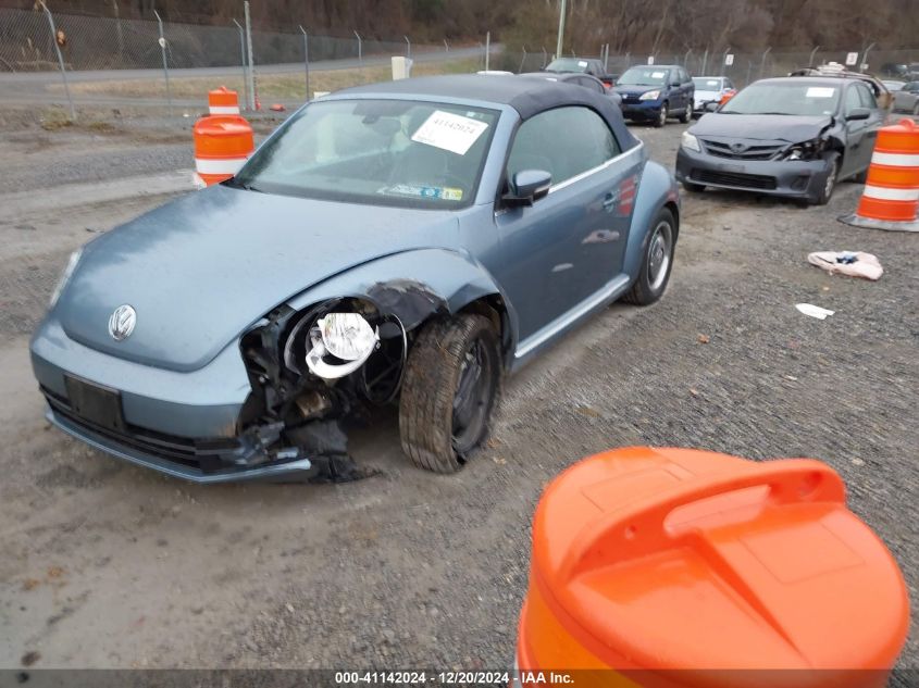 VIN 3VW517AT1GM817633 2016 VOLKSWAGEN BEETLE no.2