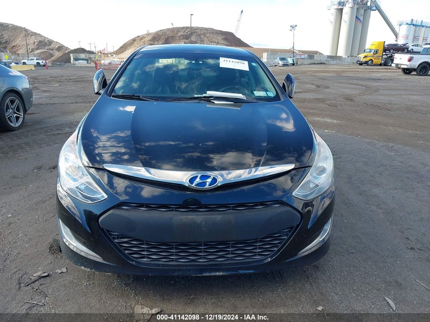 2014 HYUNDAI SONATA HYBRID - KMHEC4A47EA109672