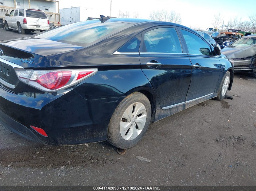 2014 HYUNDAI SONATA HYBRID - KMHEC4A47EA109672