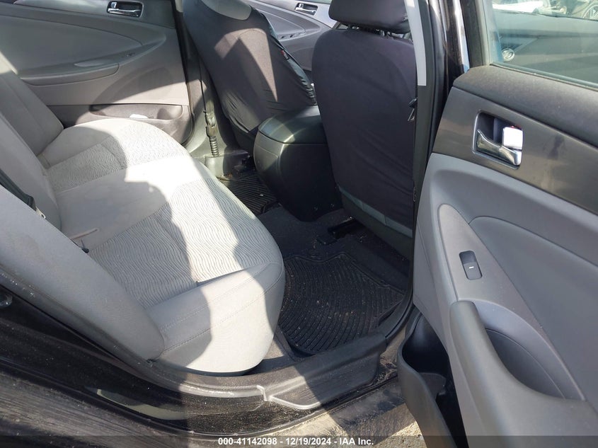 2014 HYUNDAI SONATA HYBRID - KMHEC4A47EA109672