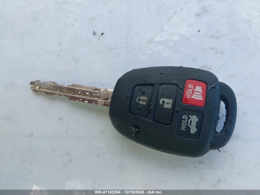 2017 TOYOTA COROLLA VIN: 5YFBURHE6HP671997