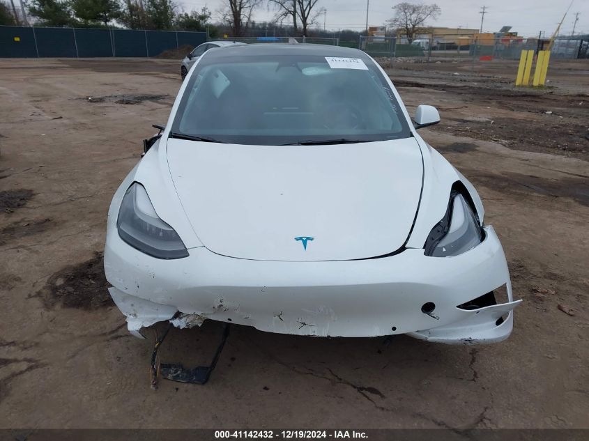 2022 Tesla Model 3 Rear-Wheel Drive VIN: 5YJ3E1EA8NF101561 Lot: 41142432