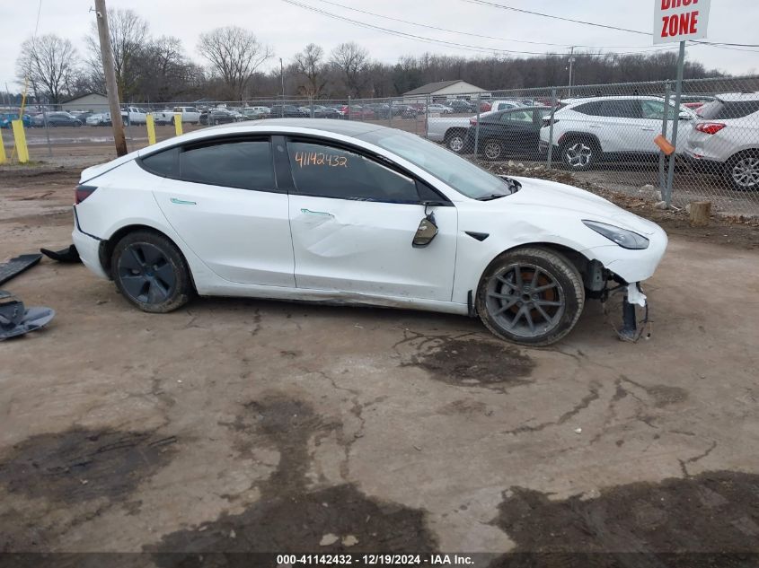 2022 Tesla Model 3 Rear-Wheel Drive VIN: 5YJ3E1EA8NF101561 Lot: 41142432