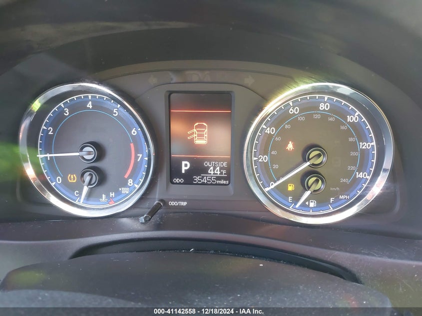 2018 TOYOTA COROLLA VIN: 5YFBURHE7JP808161