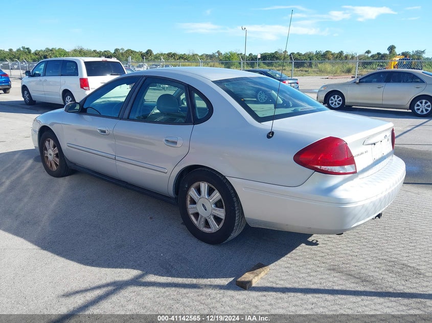 2006 FORD TAURUS VIN: 1FAHP56U56A216490