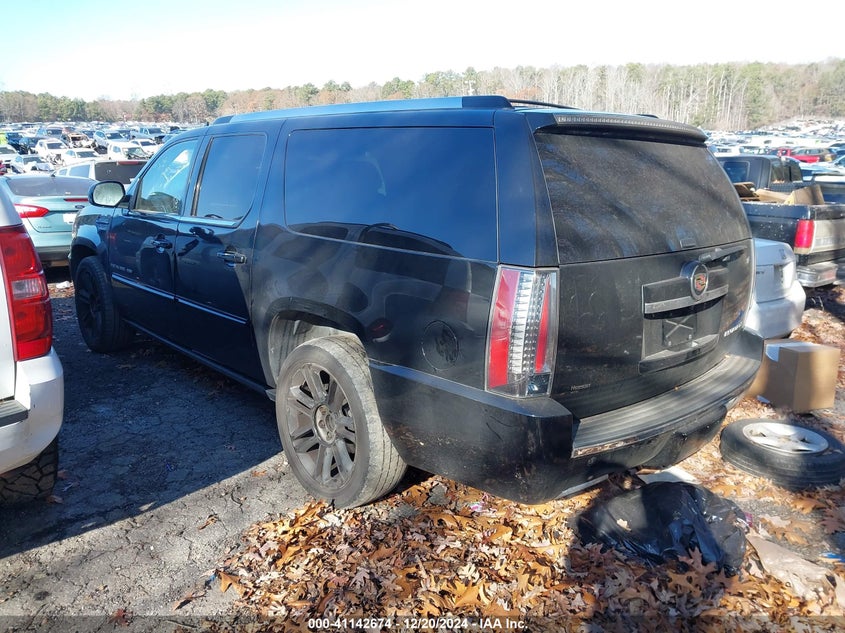 2013 CADILLAC ESCALADE ESV VIN: 1GYS4JEF3DR185284