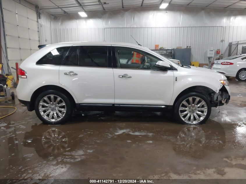 VIN 2LMDJ6JK8DBL01802 2013 Lincoln MKX no.13