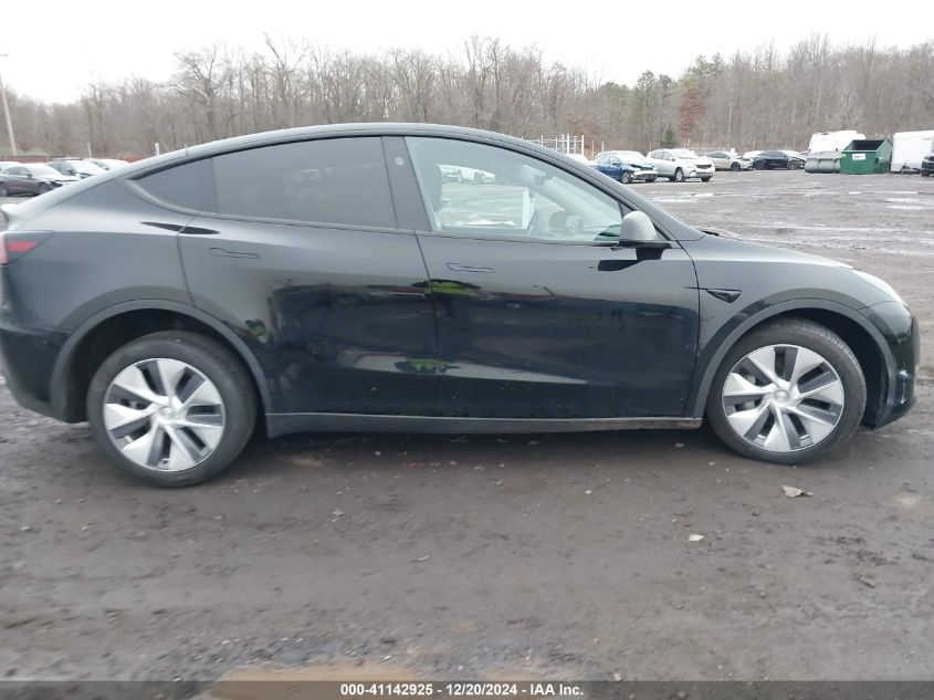 2023 Tesla Model Y Awd/Long Range Dual Motor All-Wheel Drive VIN: 7SAYGDEE8PA183671 Lot: 41142925