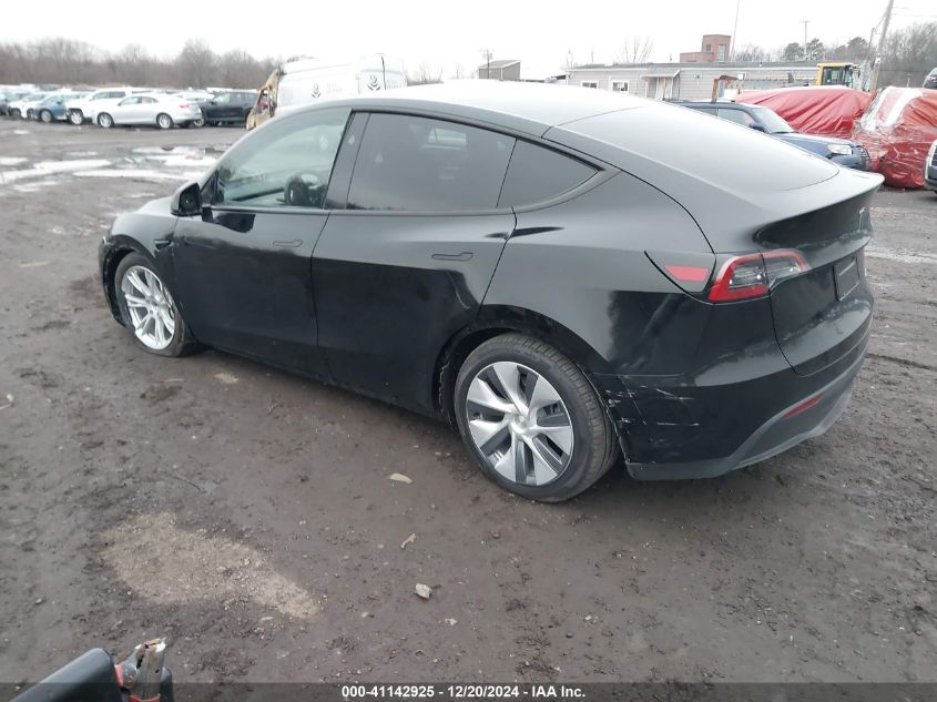 VIN 7SAYGDEE8PA183671 2023 TESLA MODEL Y no.3