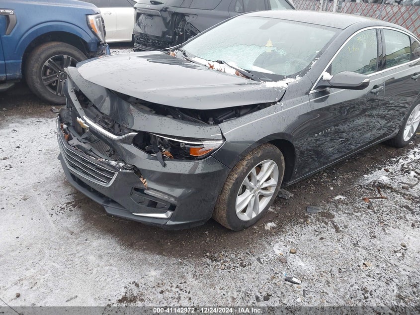 2016 CHEVROLET MALIBU VIN: 1G1ZE5ST1GF195541