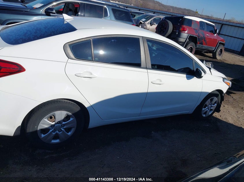 2017 KIA FORTE LX - 3KPFK4A75HE034266