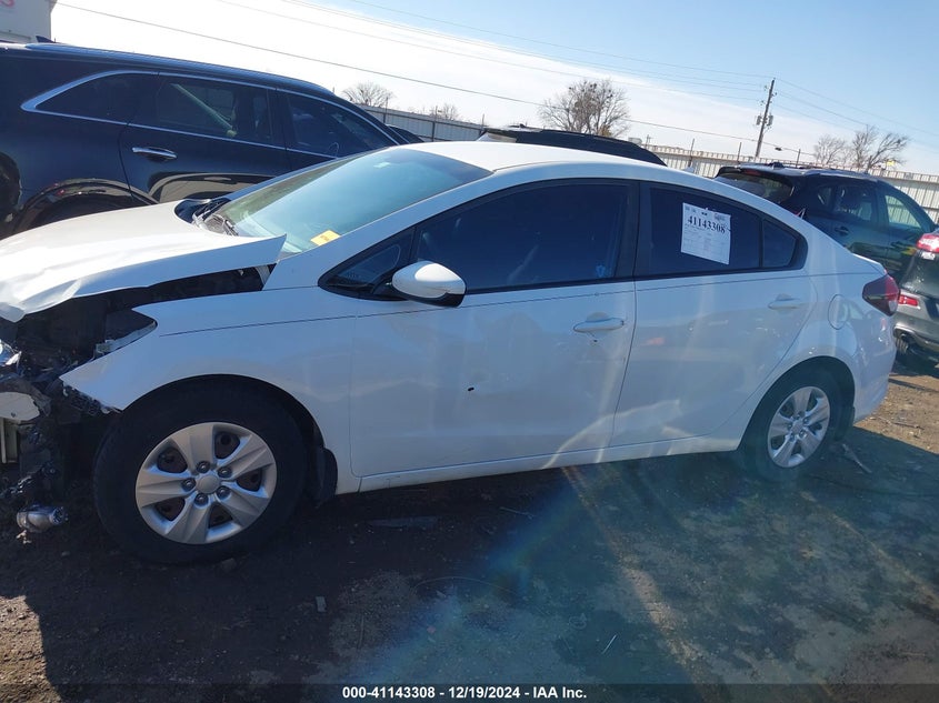 2017 KIA FORTE LX - 3KPFK4A75HE034266
