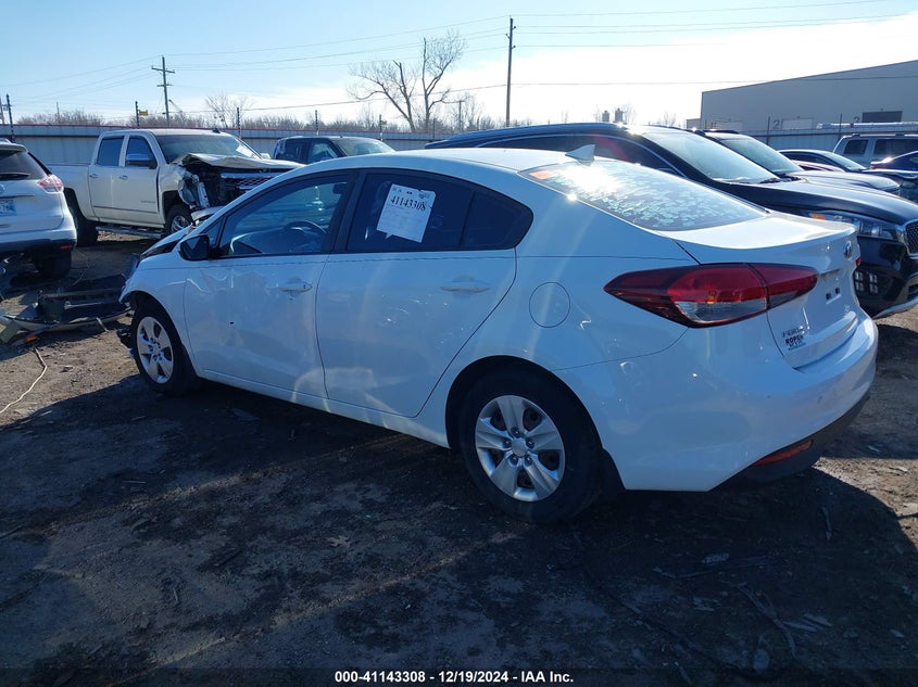 2017 KIA FORTE LX - 3KPFK4A75HE034266