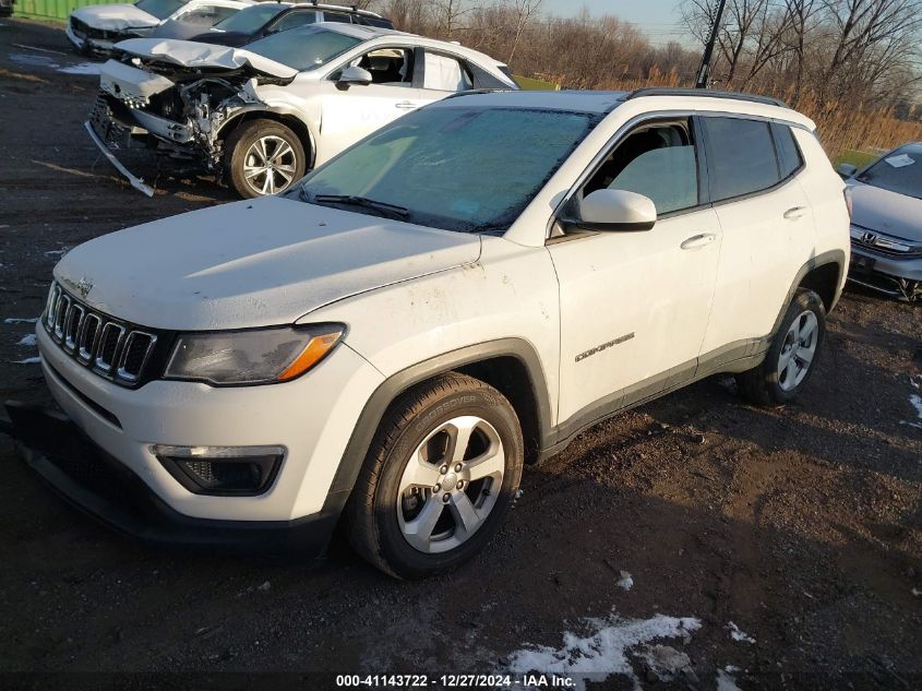 VIN 3C4NJDBB7KT652984 2019 Jeep Compass, Latitude 4X4 no.2