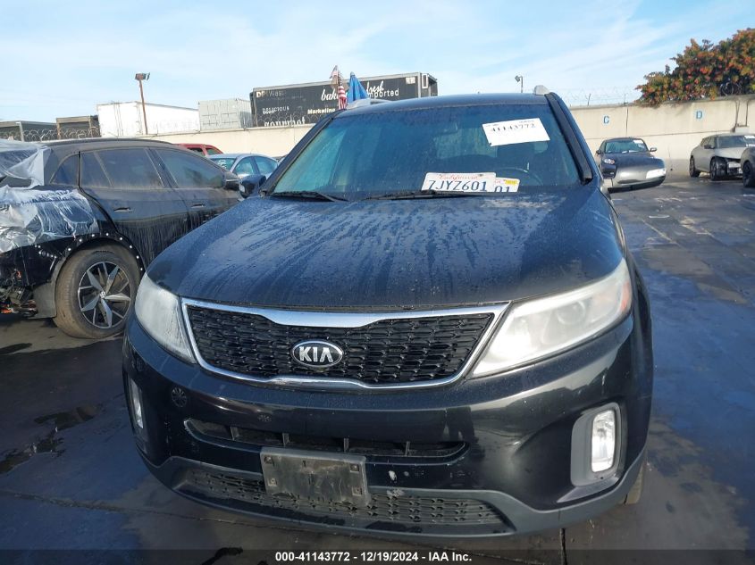 2015 KIA SORENTO LX - 5XYKT4A68FG653639