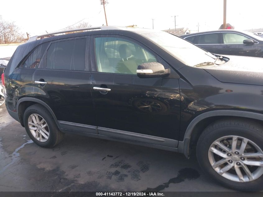 2015 KIA SORENTO LX - 5XYKT4A68FG653639