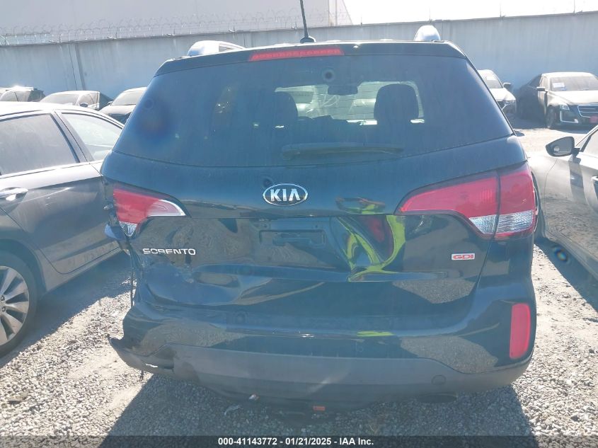 VIN 5XYKT4A68FG653639 2015 KIA Sorento, LX no.16