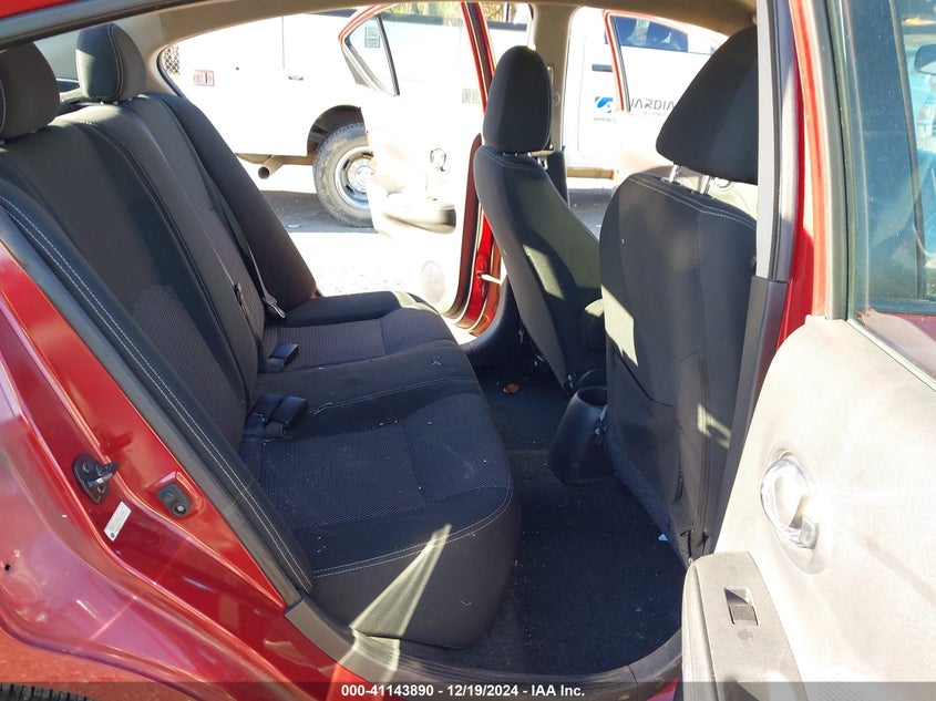 2018 NISSAN VERSA 1.6 SV - 3N1CN7AP4JL863944