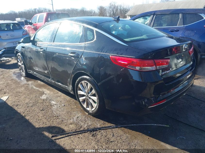 VIN 5XXGU4L39JG245606 2018 KIA OPTIMA no.3