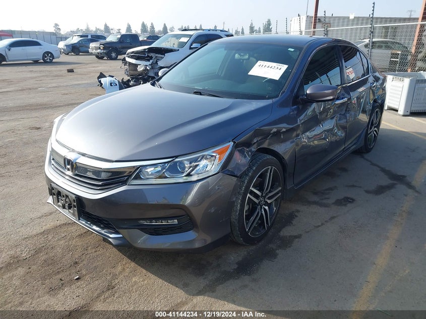 2017 HONDA ACCORD VIN: 1HGCR2F56HA212782