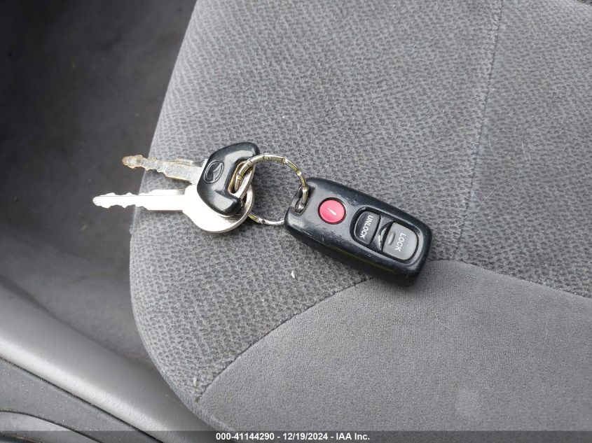 2002 Mazda Protege VIN: JM1BJ225920515625 Lot: 41144290