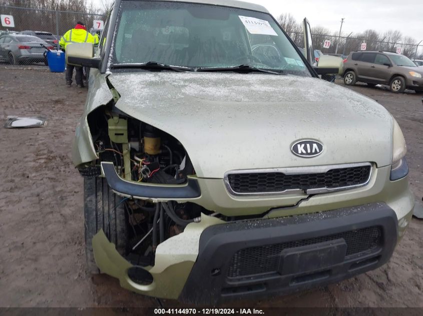 2010 Kia Soul + VIN: KNDJT2A25A7108825 Lot: 41144970