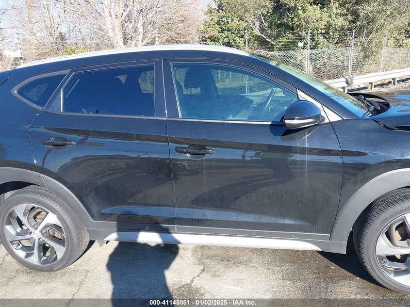 2017 HYUNDAI TUCSON SPORT - KM8J33A24HU551285