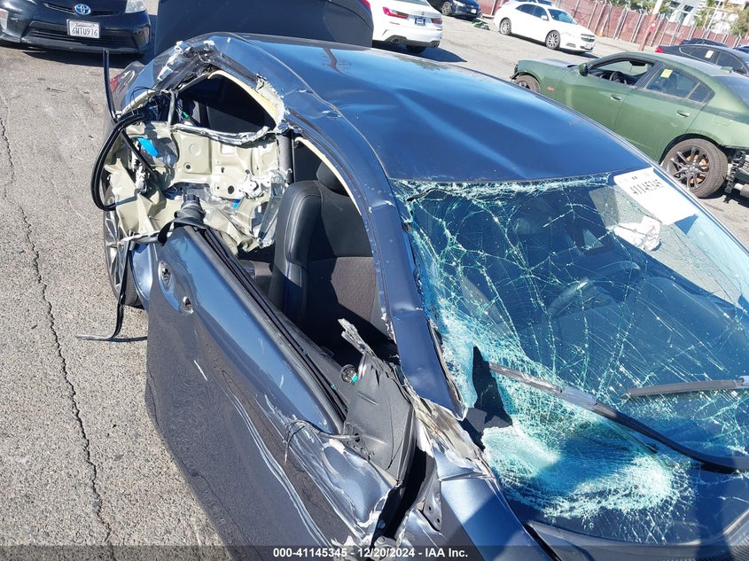 2019 TOYOTA COROLLA L/LE/XLE/SE/XSE - 5YFBURHE8KP886031