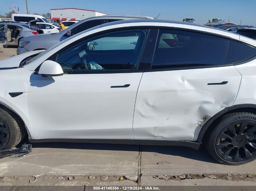 2023 Tesla Model Y Awd/Long Range Dual Motor All-Wheel Drive VIN: 7SAYGDEE9PA157175 Lot: 41145354