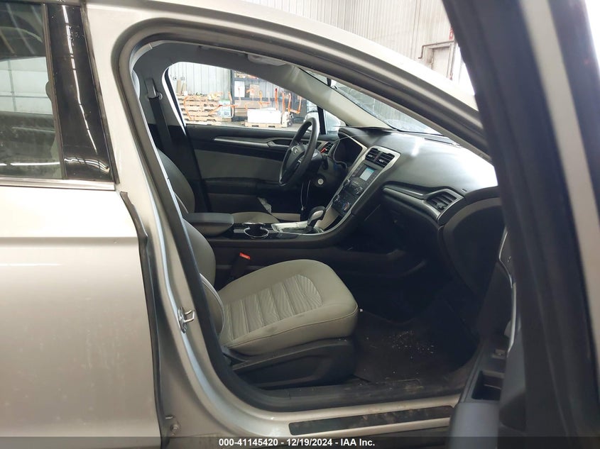 2016 FORD FUSION VIN: 3FA6P0G78GR114904