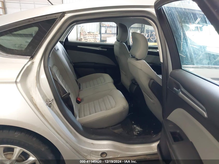 2016 FORD FUSION VIN: 3FA6P0G78GR114904