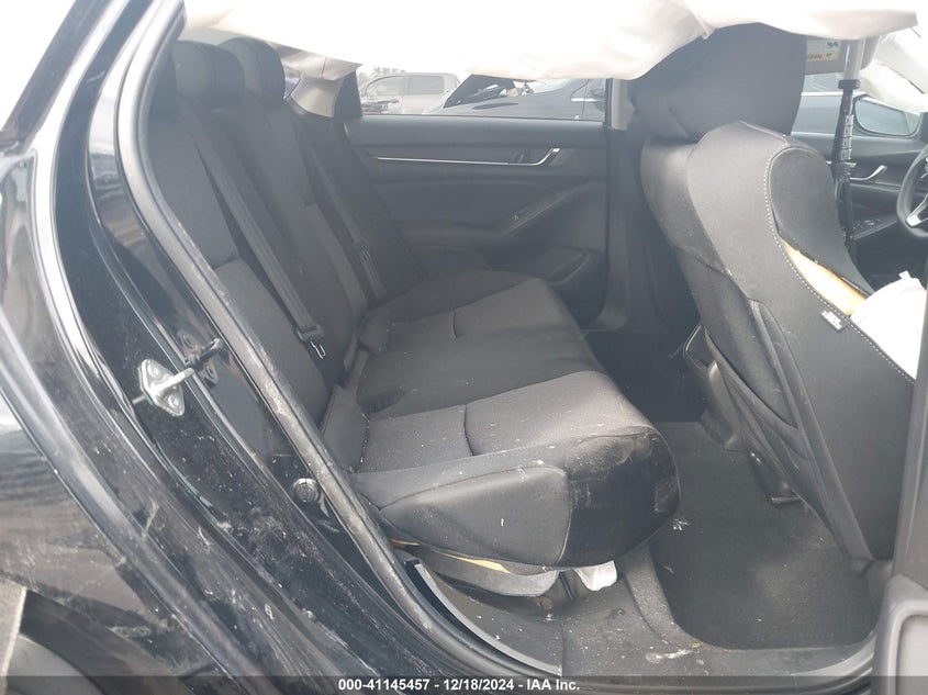 2018 HONDA ACCORD VIN: 1HGCV1F18JA161312