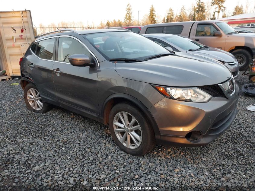 VIN JN1BJ1CR8JW257852 2018 Nissan Rogue, Sport SV no.1