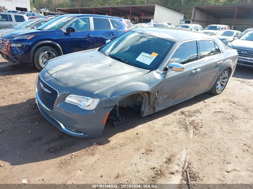 VIN 2C3CCAEG5KH697930 2019 Chrysler 300, Limited no.2