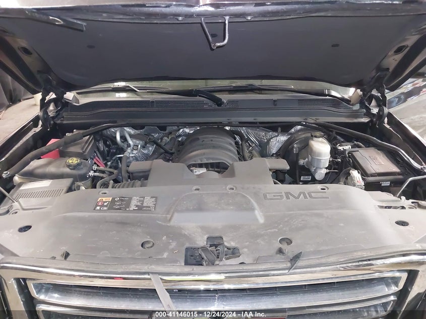 2015 GMC YUKON SLT - 1GKS2BKC8FR721584