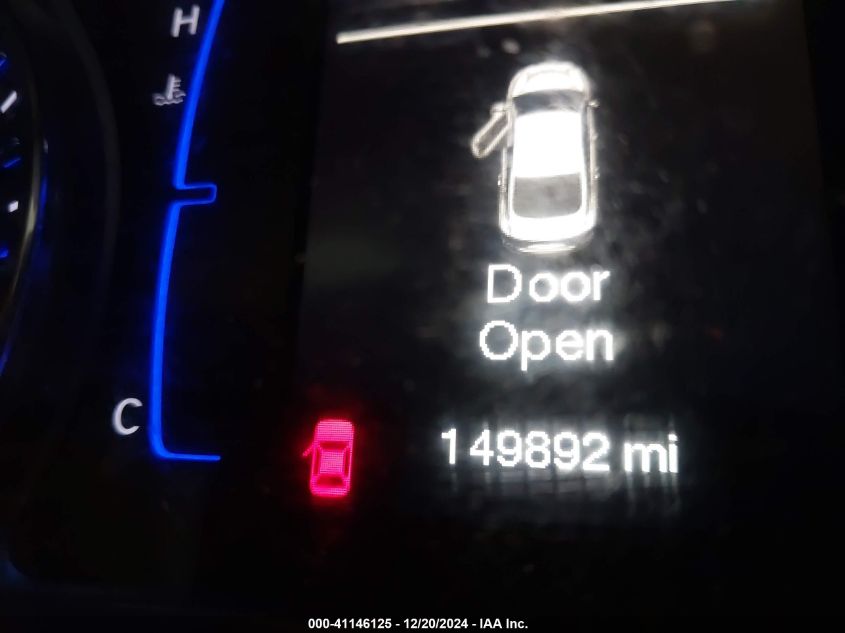 2015 Chrysler 200 Limited VIN: 1C3CCCABXFN698655 Lot: 41146125