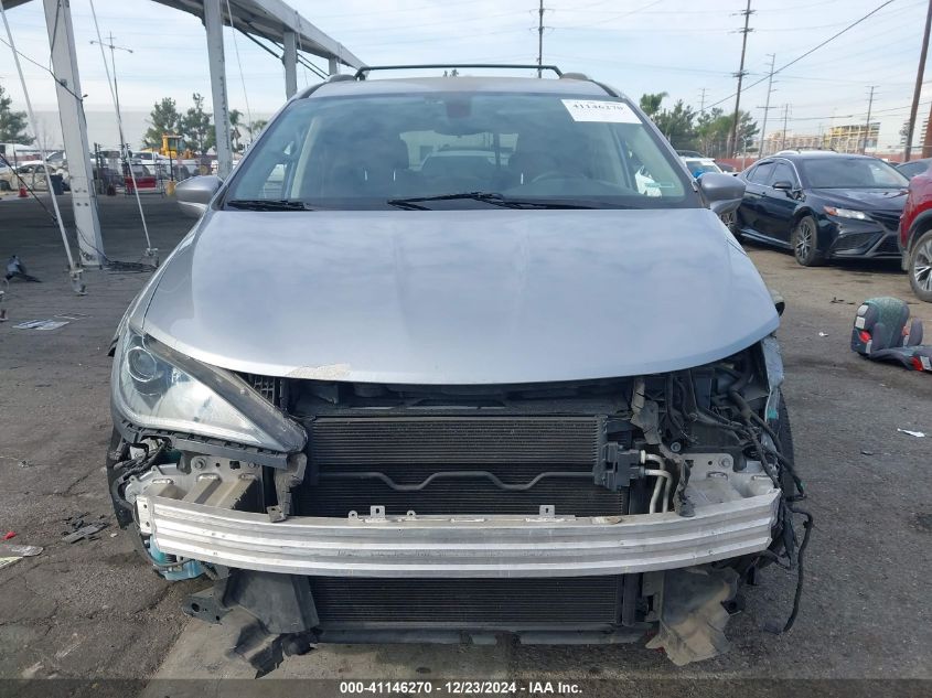 VIN 2C4RC1BG5JR269343 2018 CHRYSLER PACIFICA no.13