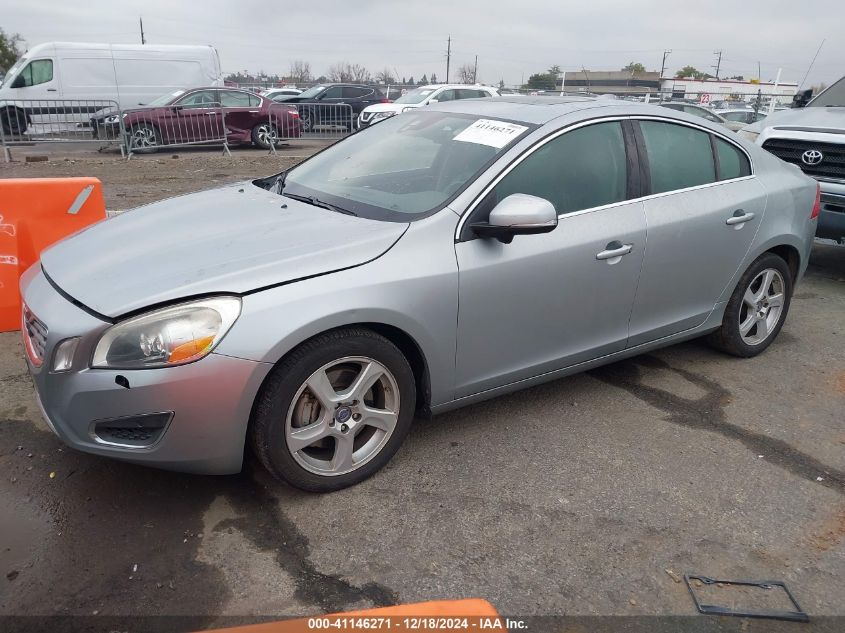 VIN YV1612FS4D2204767 2013 VOLVO S60 no.2