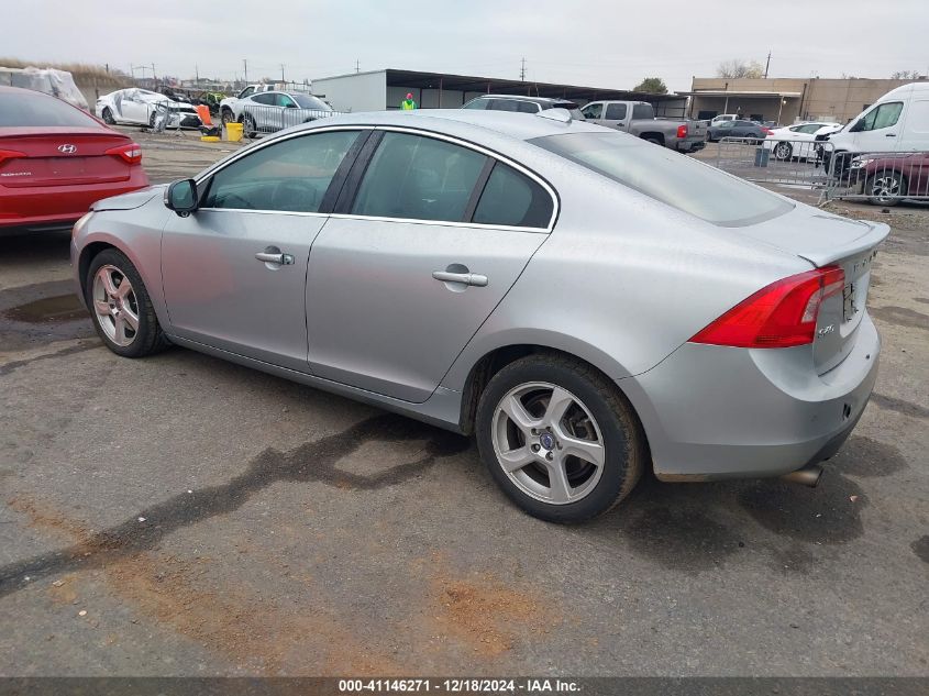 VIN YV1612FS4D2204767 2013 VOLVO S60 no.3